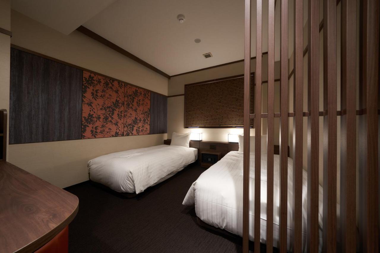 เวลินา โฮเทล ชินไซบาชิ นาโงมิ Hotel โอซาก้า ภายนอก รูปภาพ
